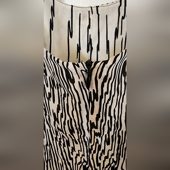 Zara Silk Dress Abstract Print size XL - Picture 9 of 13